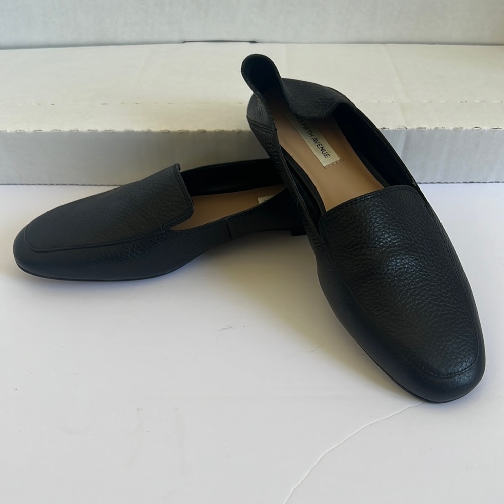 Saks Fifth Avenue women’s black leather flats